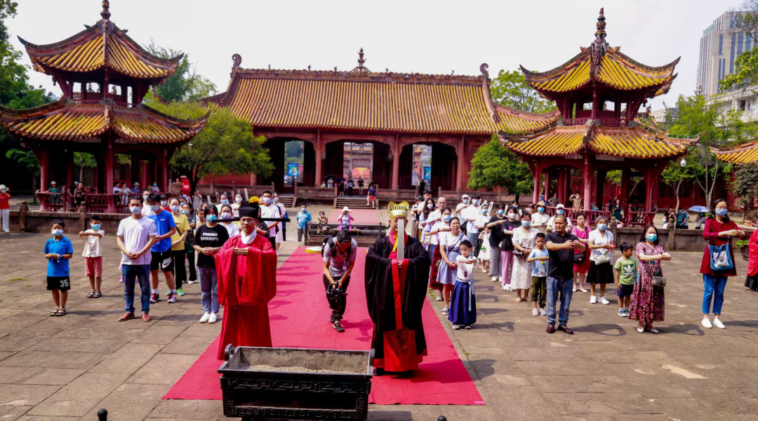 德阳文庙举行壬寅年端午高考祈福活动