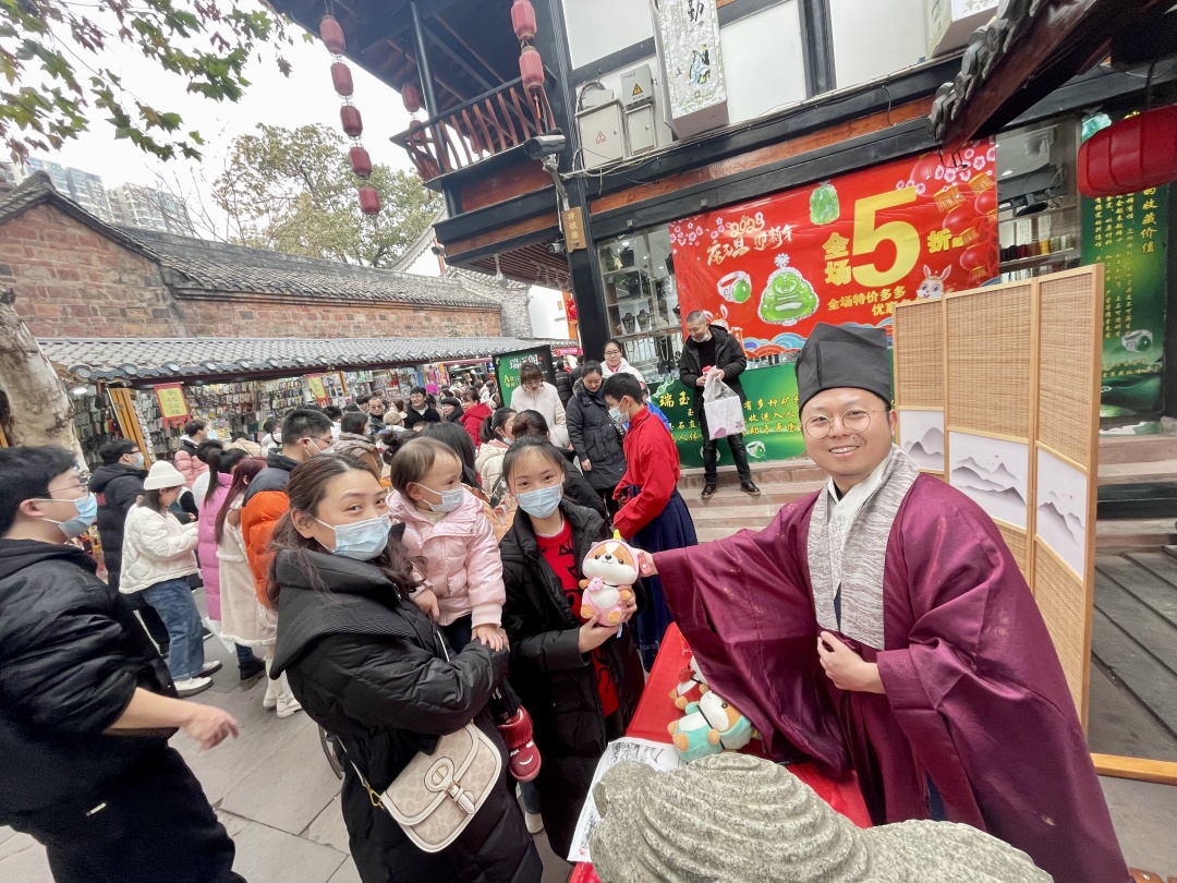 强势回暖 兔年新春德阳市博物馆游客量超十万(图4) 强势回暖 兔年新春德阳市博物馆游客量超十万(图4)