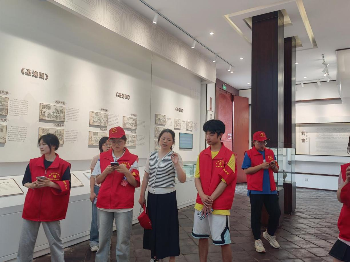 市博物馆组织开展文旅志愿者实地培训(图3) 市博物馆组织开展文旅志愿者实地培训(图3)