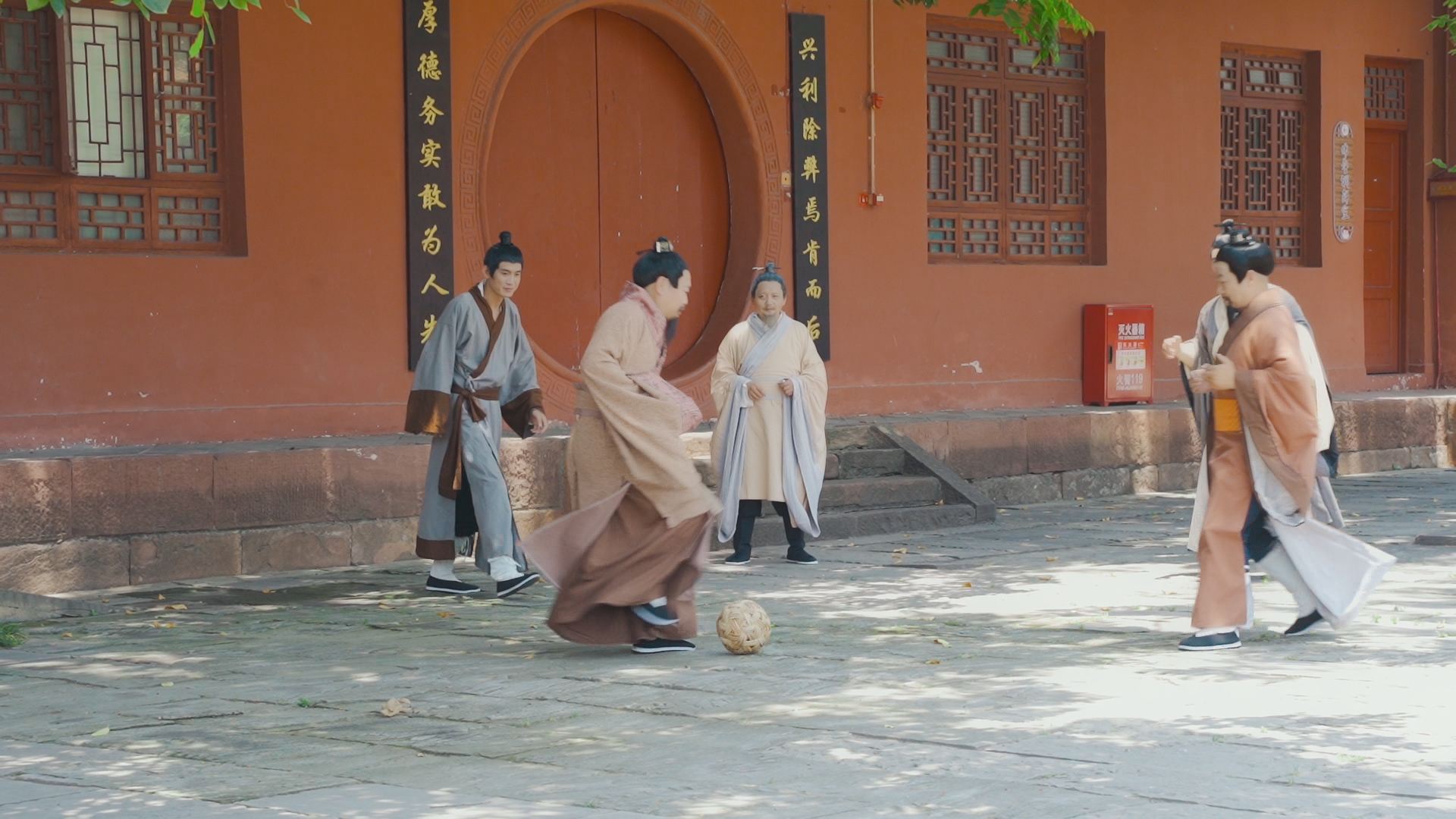 迎大运 | 德阳文博V5组合带你玩转古代运动场(图8) 迎大运 | 德阳文博V5组合带你玩转古代运动场(图8)