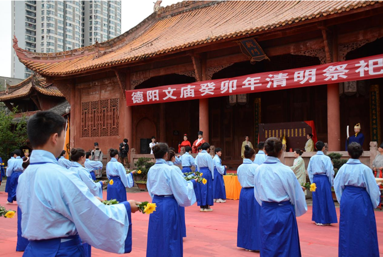清明时节 德阳市博物馆邀您踏寻文庙春景 感受传统文化 (图1)