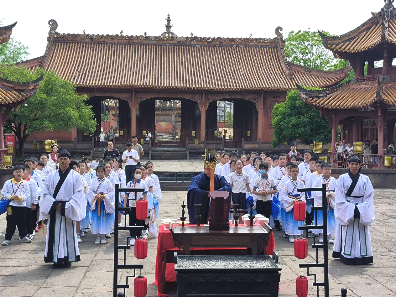 德阳文庙开展“守护传承 放飞梦想”研学旅行实践活动(图3)