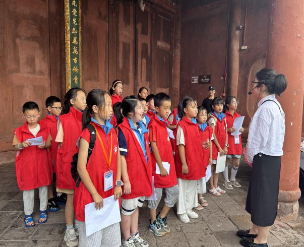 2024年“传承文化 声动未来”小小讲解员活动在德阳文庙圆满落幕(图4) 2024年“传承文化 声动未来”小小讲解员活动在德阳文庙圆满落幕(图4)