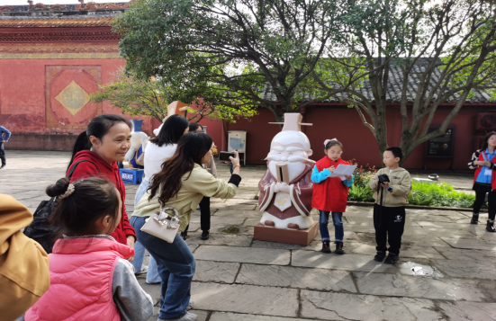 德阳市博物馆开展2024年德阳文庙“小小讲解员”志愿服务活动(图3)