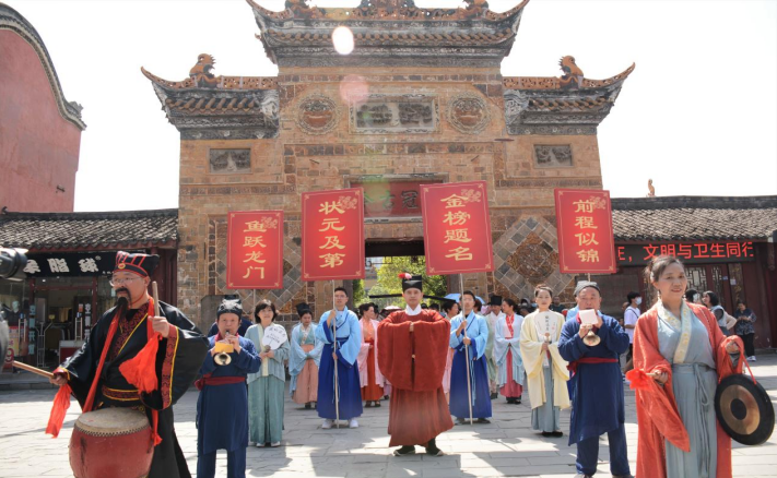 月满元宵，共赴团圆之约(图24)