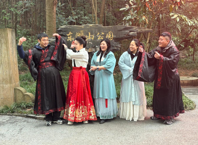 德阳市博物馆工会举办2025年职工春季户外采风活动(图18)