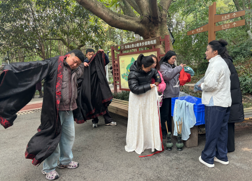 德阳市博物馆工会举办2025年职工春季户外采风活动(图17)