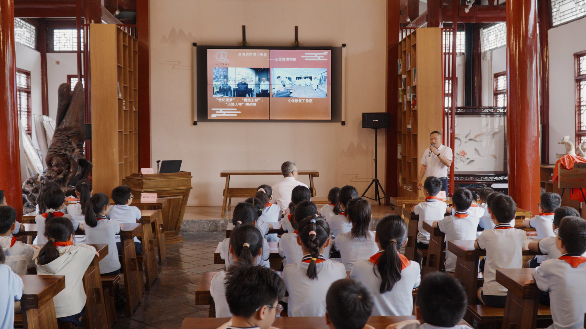 德阳市博物馆开展“5▪18国际博物馆日”展览进校园、进社区活动 (图6) 德阳市博物馆开展“5▪18国际博物馆日”展览进校园、进社区活动 (图6)