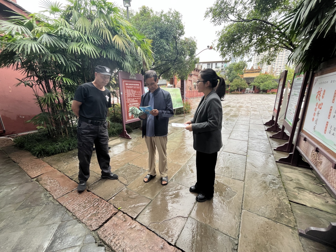 德阳市博物馆开展“铭记历史·守护国防”主题活动(图4) 德阳市博物馆开展“铭记历史·守护国防”主题活动(图4)