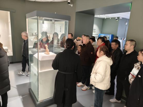 骏马迎春·儒韵启福｜子曰·第二届德阳文庙新春大庙会圆满落幕(图3)