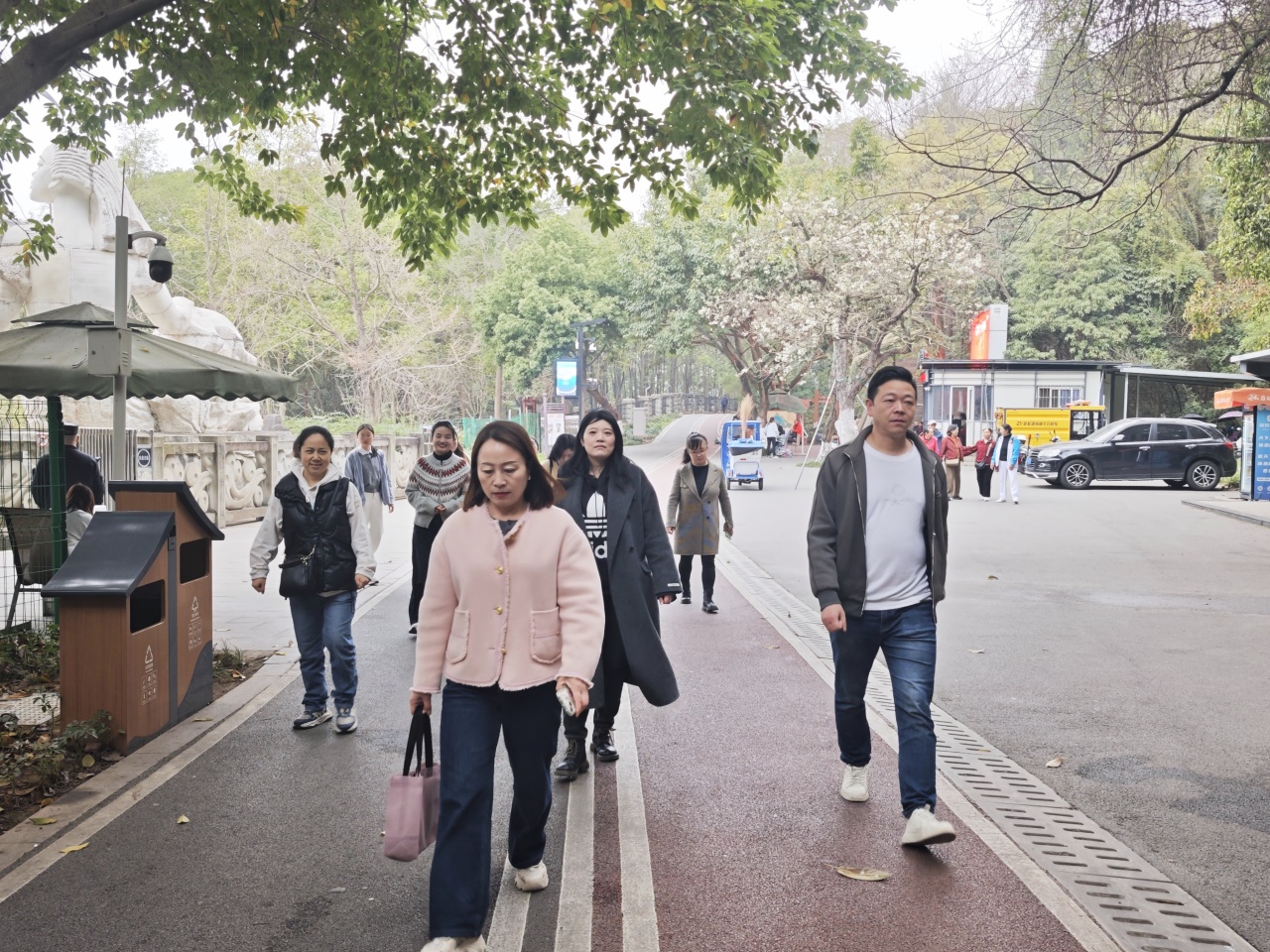 “欢乐博物馆，活力文博人”——德阳市博物馆工会举办春游趣味运动会暨庆 “三八” 国际妇女节活动(图3)