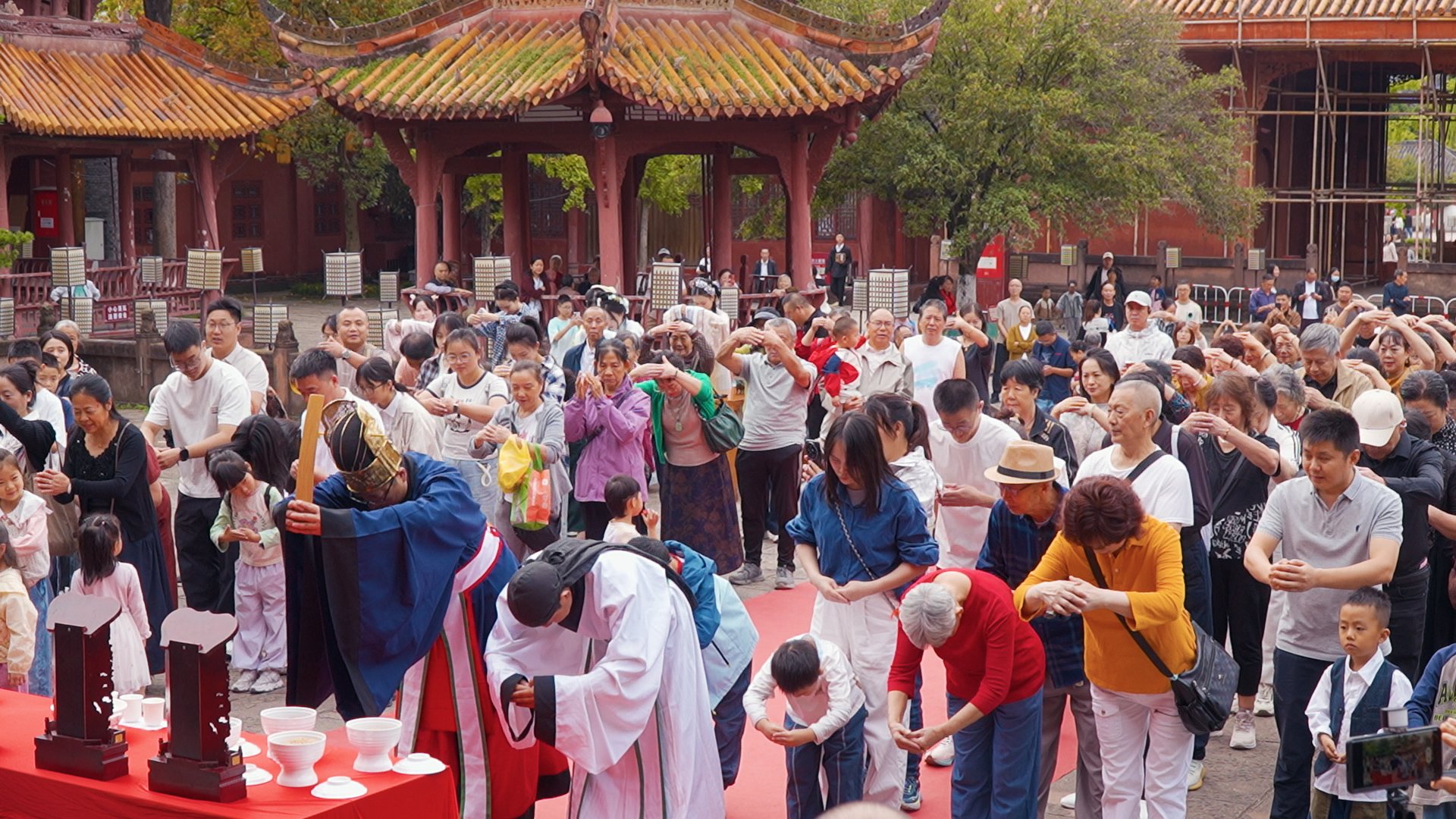 活动回顾|焕彩文庙,璀璨德阳!七天国风盛宴,解锁最具古韵的国庆假期(图3) 活动回顾|焕彩文庙,璀璨德阳!七天国风盛宴,解锁最具古韵的国庆假期(图3)