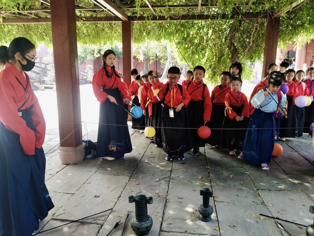 德阳文庙举行汉韵中秋民俗活动(图11) 德阳文庙举行汉韵中秋民俗活动(图11)