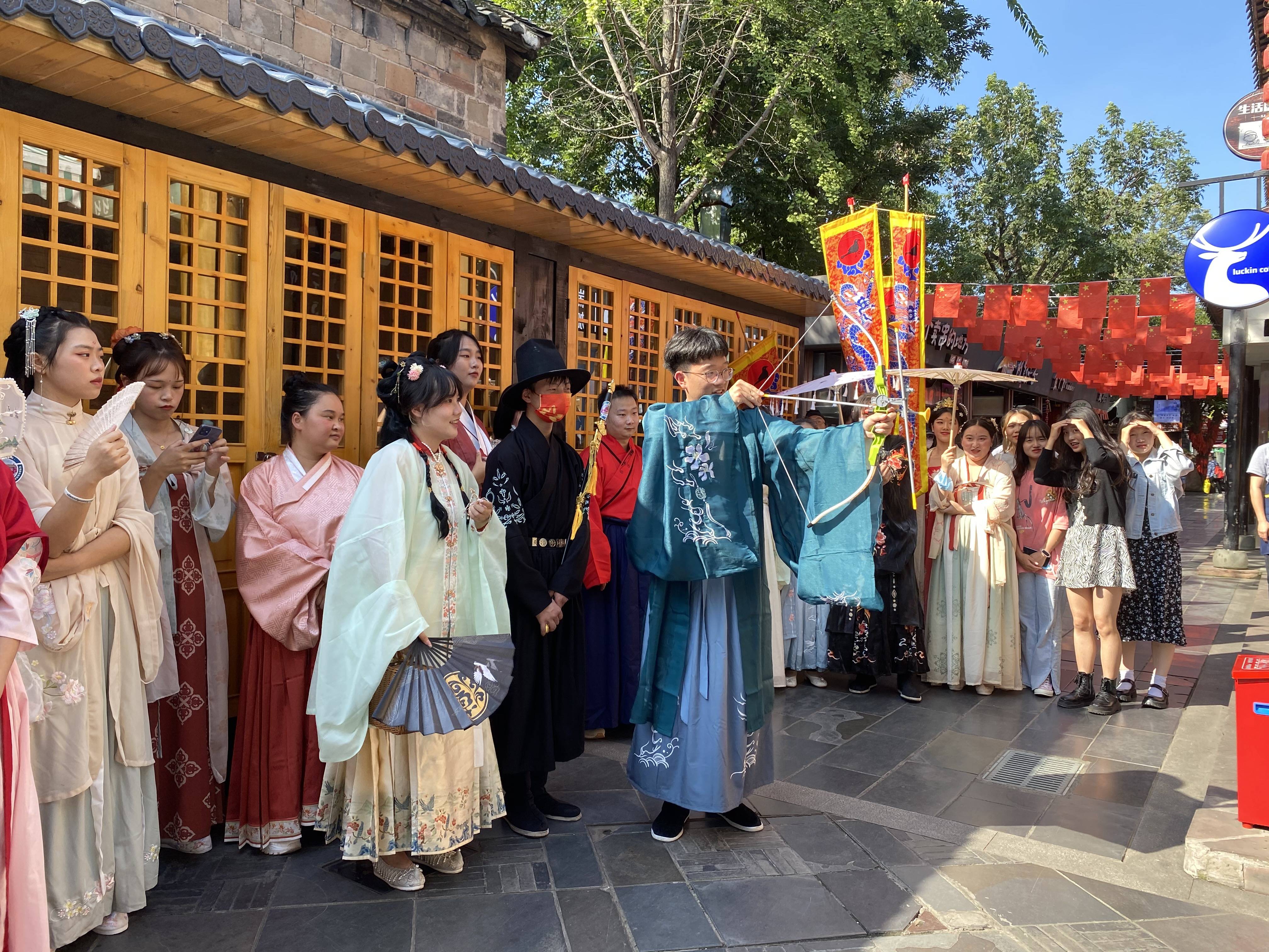 2021年祭孔大典在德阳文庙隆重举行(图25) 2021年祭孔大典在德阳文庙隆重举行(图25)