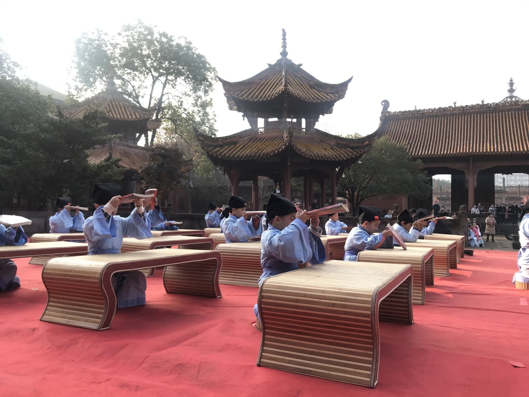2022年迎新经典诵读活动在德阳文庙举行(图8)