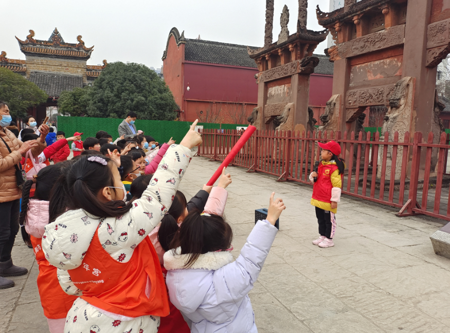 市博物馆开展德阳文庙“小小讲解员”志愿服务活动(图4) 市博物馆开展德阳文庙“小小讲解员”志愿服务活动(图4)